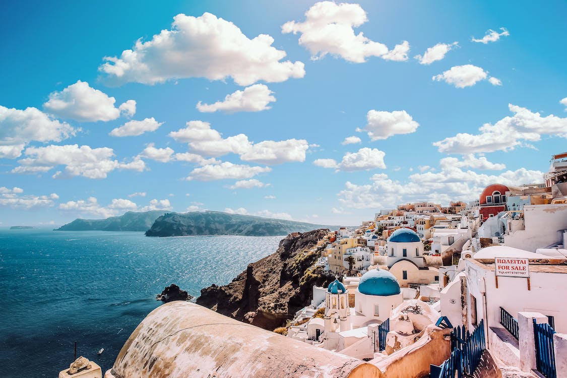 Santorini: Your Ultimate Travel Guide